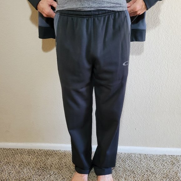 Oakley Mens Black Sweatpants Large Gray Movement Fleece Training Drawstring - Picture 5 of 8